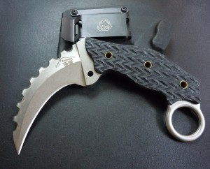 BUSS War Boar战争野猪Karambit(超级精品）